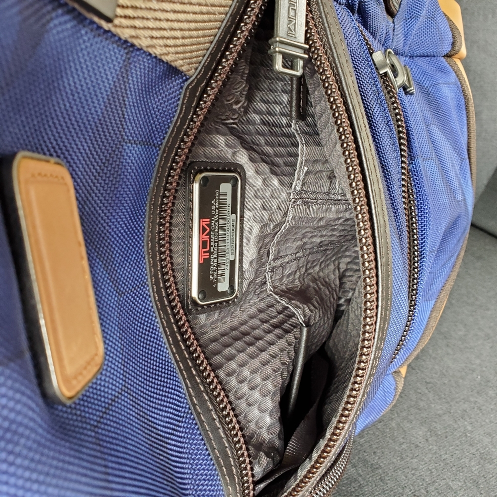 Like New Tumi Alpha Bravo Knox backpack - Picture 5 of 11